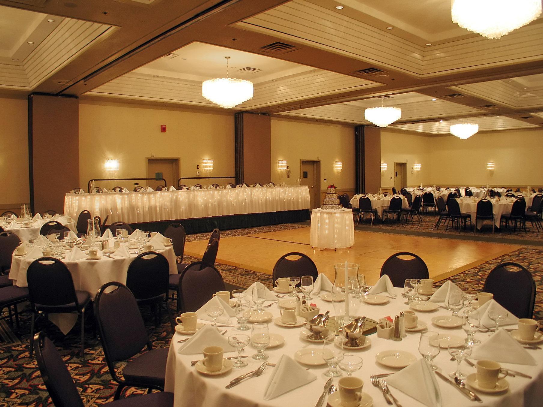 Sheraton Grand Rapids Airport Hotel Cascade Ngoại thất bức ảnh